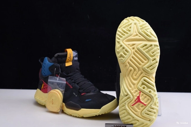 Reps TBK JORDAN 'OFF DA1951-001 UNION DELTA NOIR' LA MID X 0807